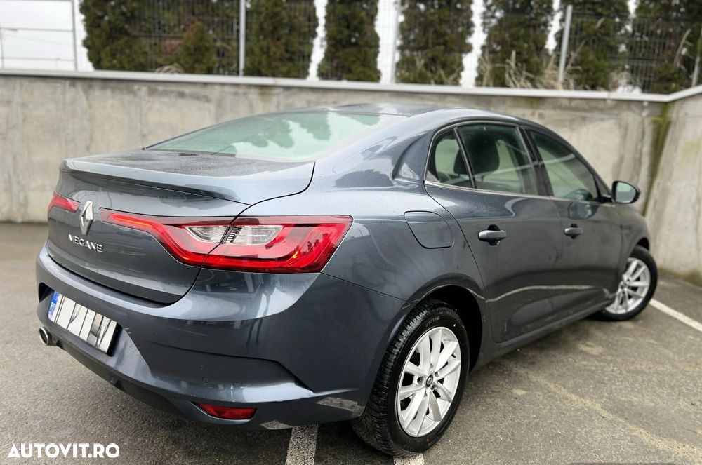 Renault Megane Blue dCi 116 EDC Zen - 5