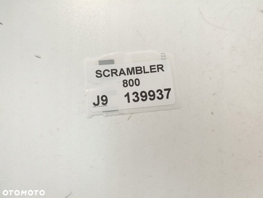 DUCATI SCRAMBLER 800 KOREK WLEWU PALIWA - 5