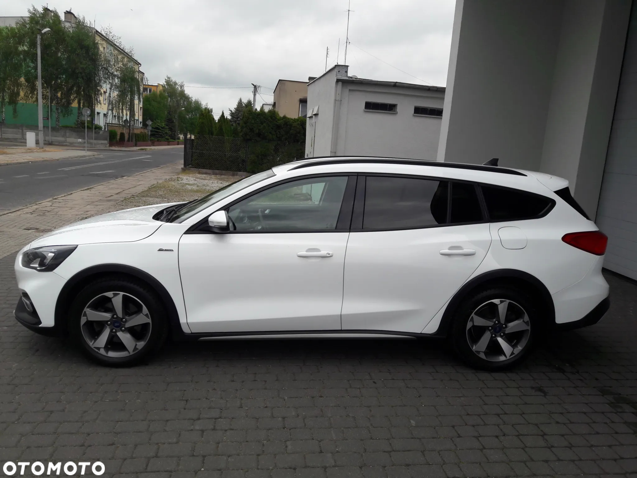 Ford Focus Turnier 1.5 EcoBlue Start-Stopp-System ACTIVE X - 33