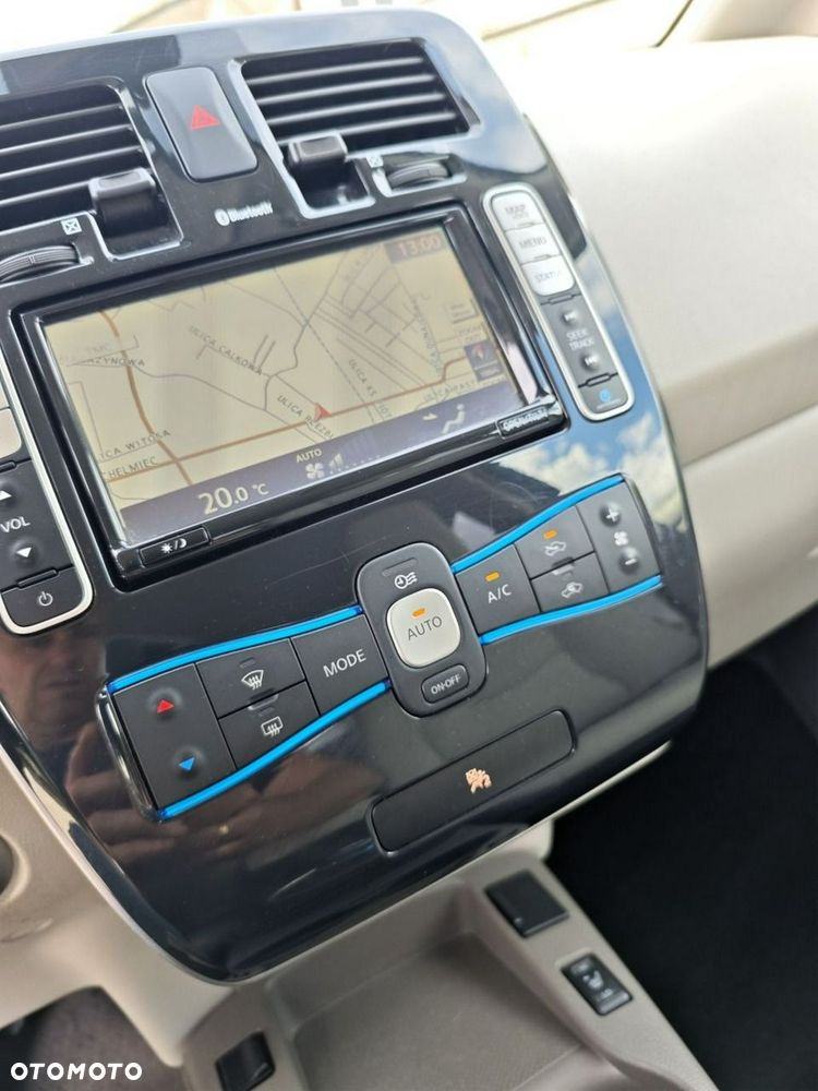 Nissan Leaf - 12