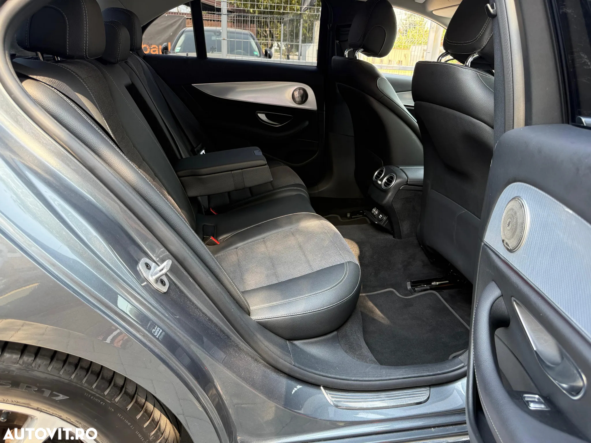 Mercedes-Benz E 200 9G-TRONIC Exclusive - 9