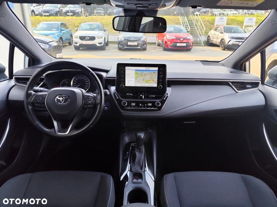 Toyota Corolla - 13