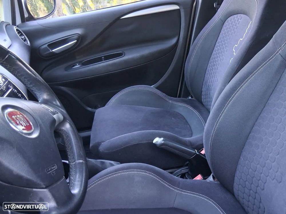 Fiat Punto - 2
