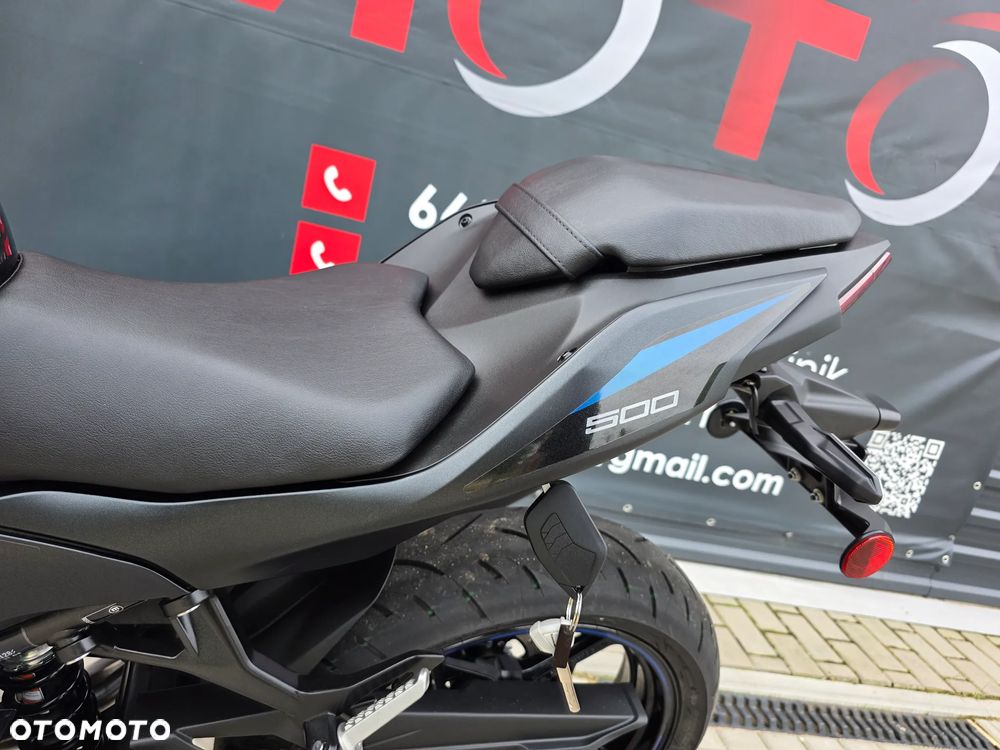 Kawasaki Ninja 500 - 8