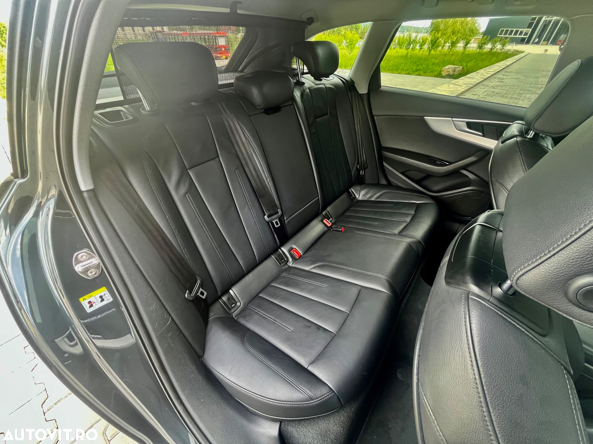 Audi A4 Avant 2.0 TDI Design - 7
