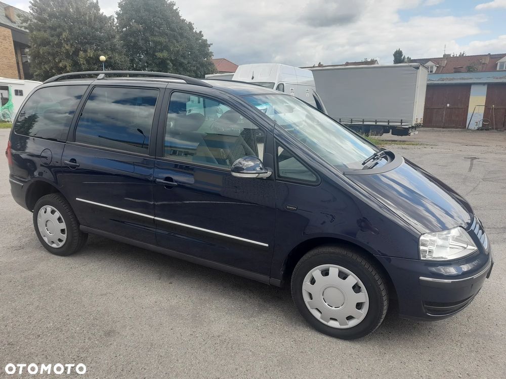 Volkswagen Sharan 2.0 TDI DPF Trendline - 4