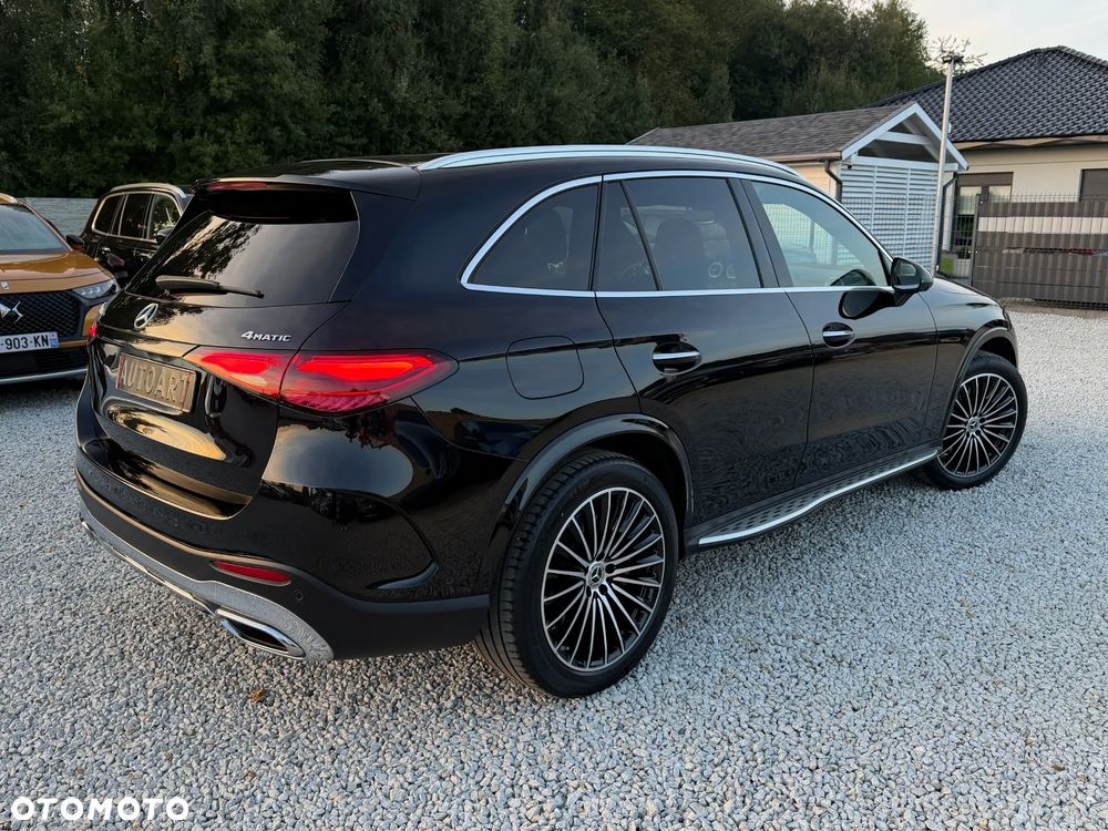 Mercedes-Benz GLC 400 e 4Matic 9G-TRONIC AMG Line Advanced - 17
