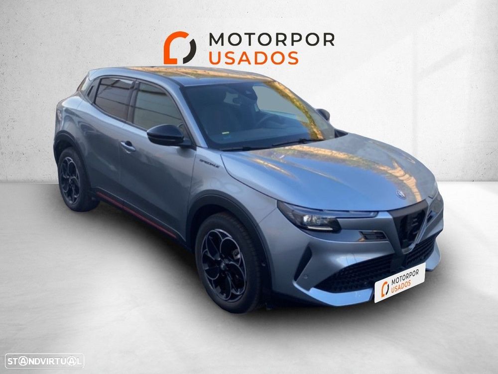 Alfa Romeo Junior 1.2 Intensa eDCT6 - 3