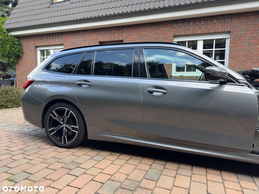 BMW Seria 3 330e M Sport sport - 6