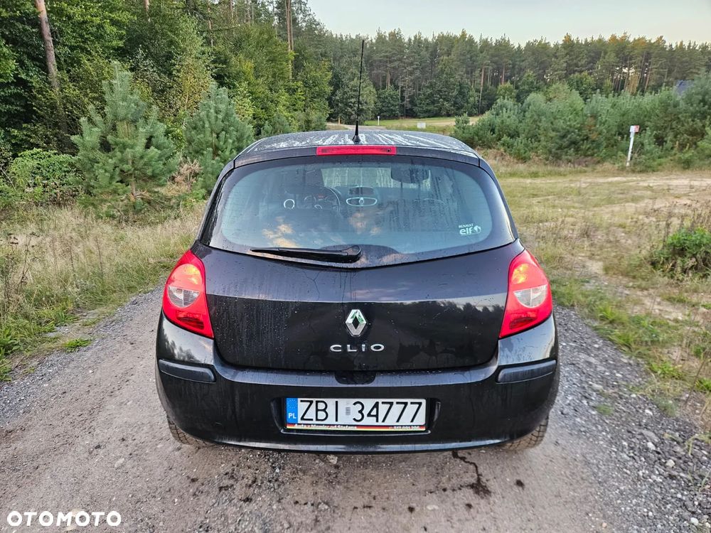 Renault Clio - 4