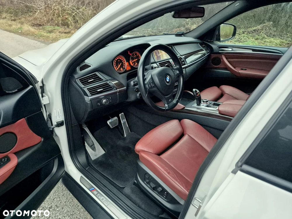 BMW X6M - 6