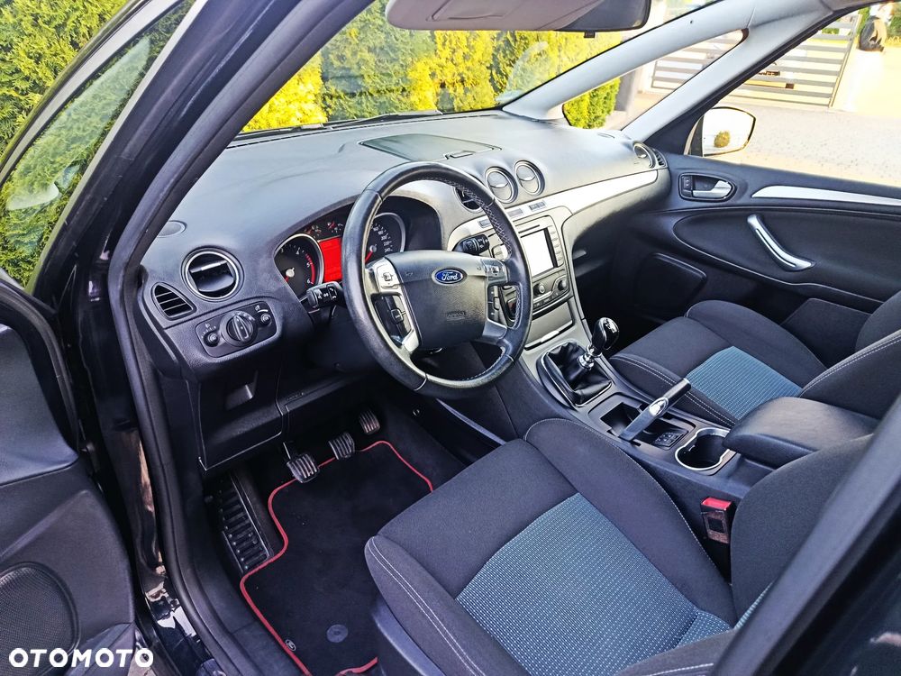 Ford S-Max 2.0 TDCi DPF Trend - 24
