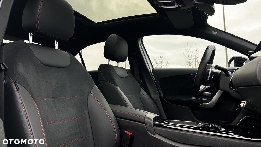 Mercedes-Benz Klasa A 200 AMG Line 7G-DCT - 24