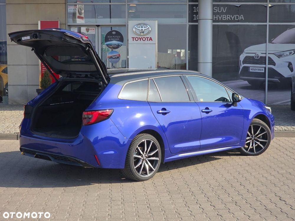 Toyota Corolla 2.0 Hybrid GR Sport Dynamic - 6