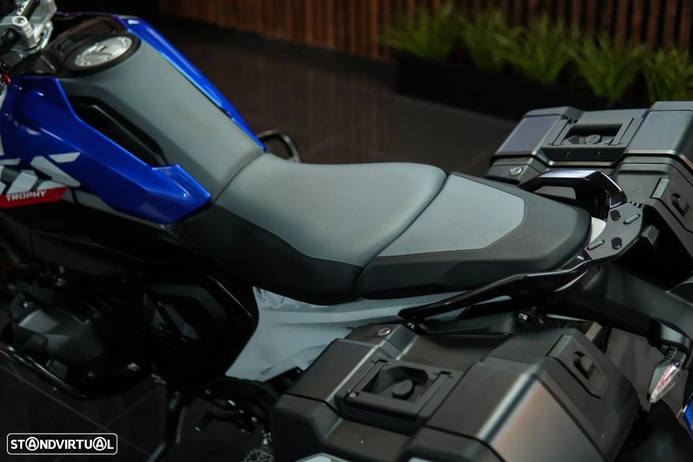BMW R 1300 GS TROPHY - 11