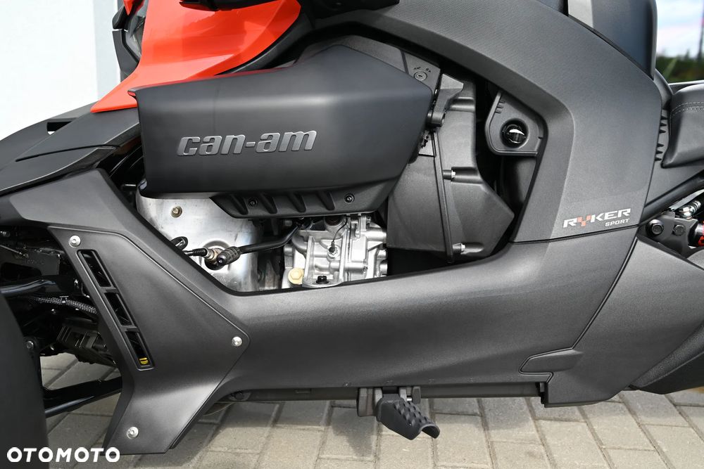 Can-Am Ryker - 9