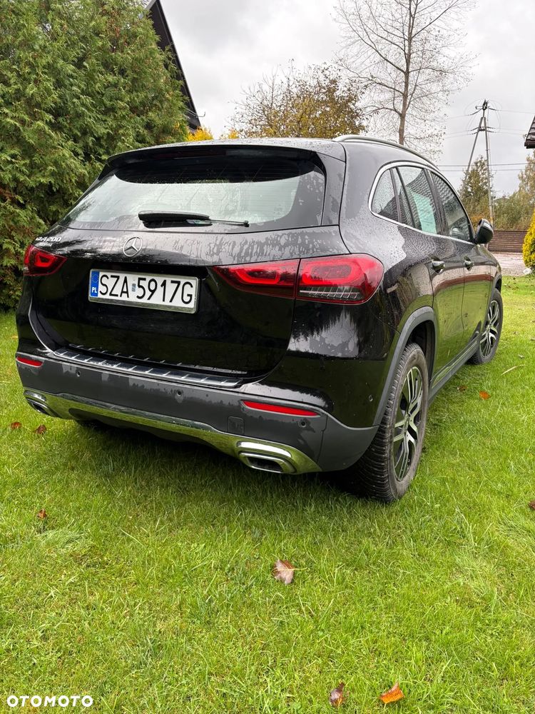 Mercedes-Benz GLA 200 Progressive - 5