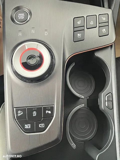 Kia Sportage 1.6 T-GDI 7DCT HP 4x2 Urban - 20