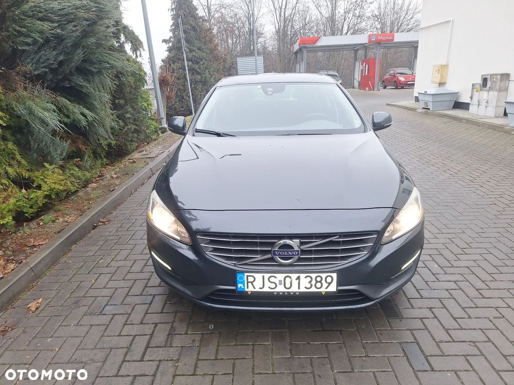 Volvo V60 D4 Edition - 3