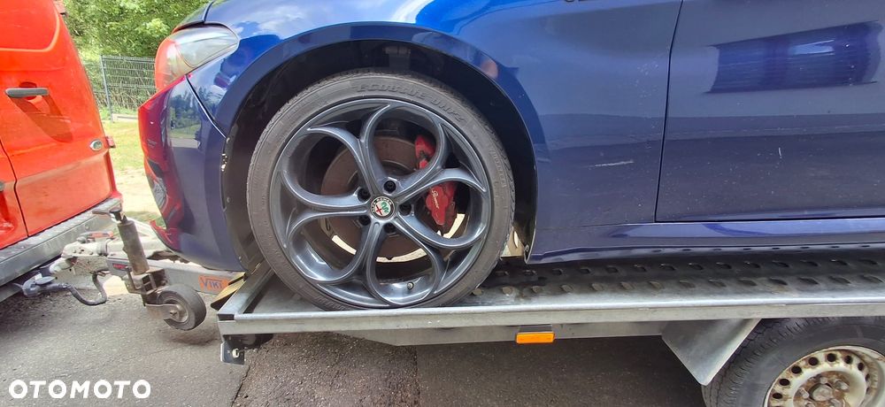 Alfa Romeo Giulia 2.2 D Turbo Veloce Q4 - 18