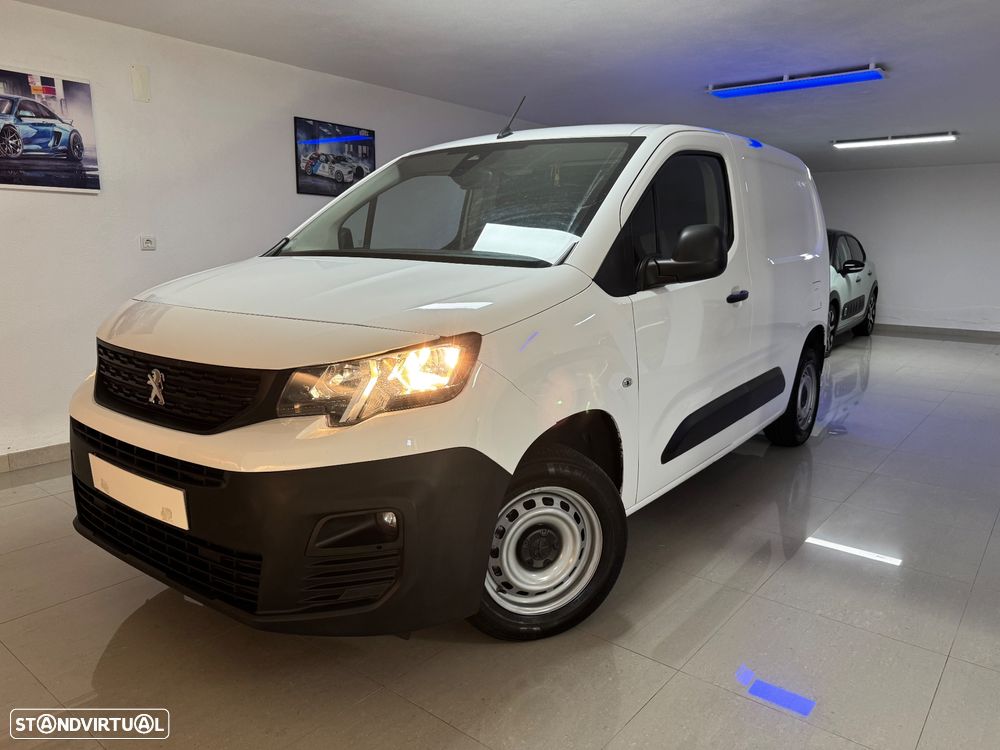 Peugeot Partner 1.5 BlueHDI 102Cv 3L 6Vel 2022 - 1