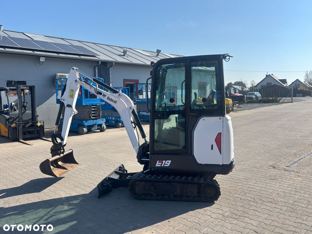 Bobcat E19 - 9