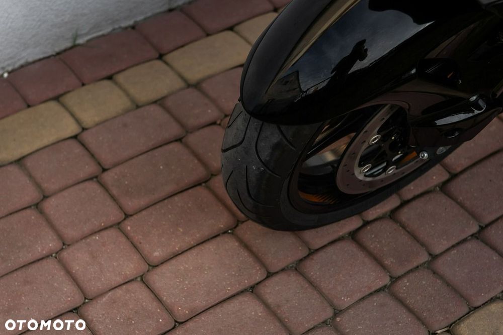 Suzuki Hayabusa - 8