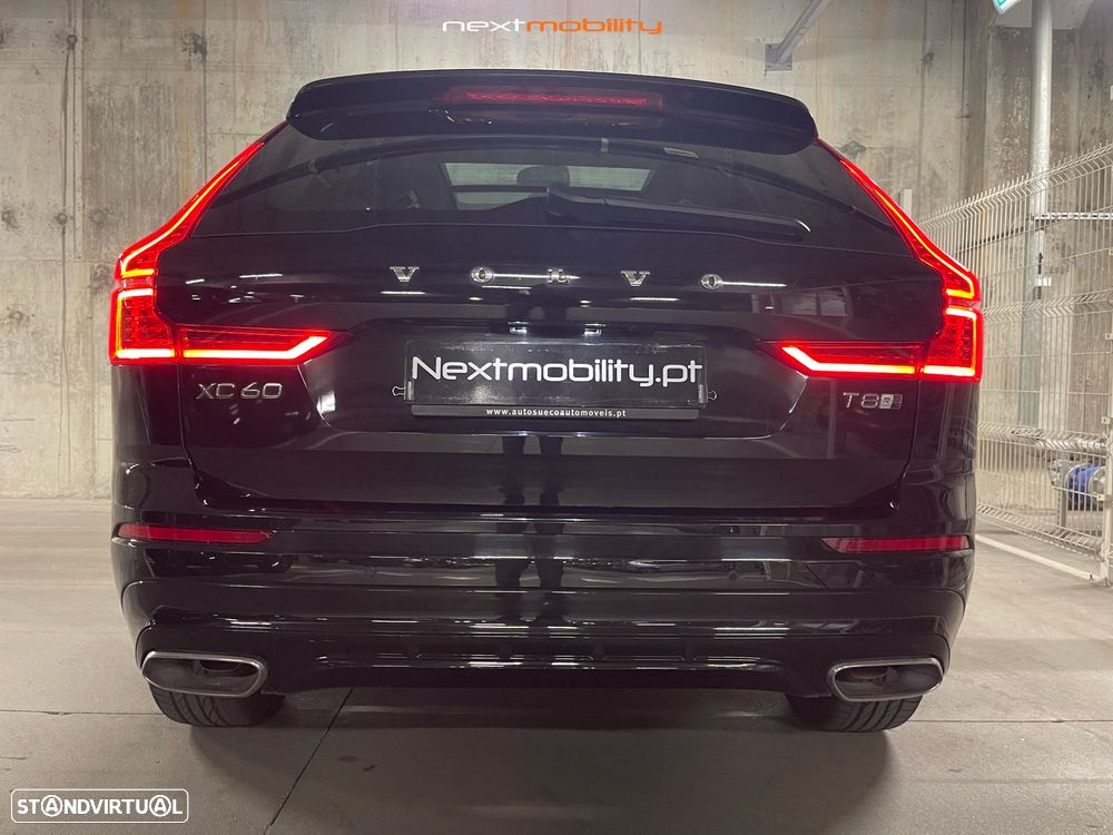 Volvo XC 60 2.0 T8 PHEV R-Design AWD - 10