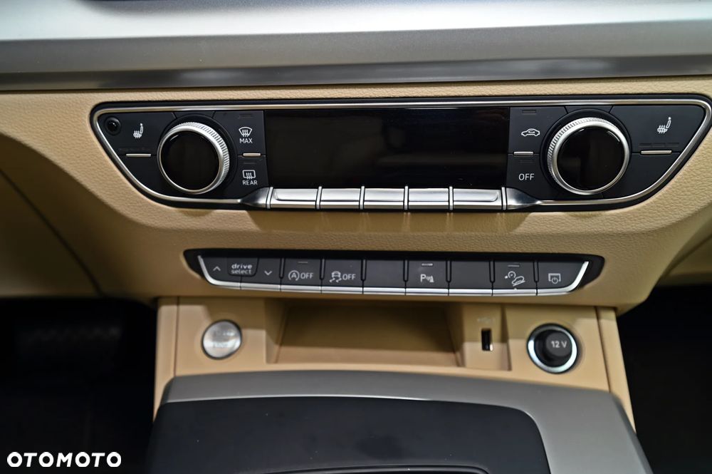 Audi Q5 40 TDI mHEV Quattro S tronic - 23