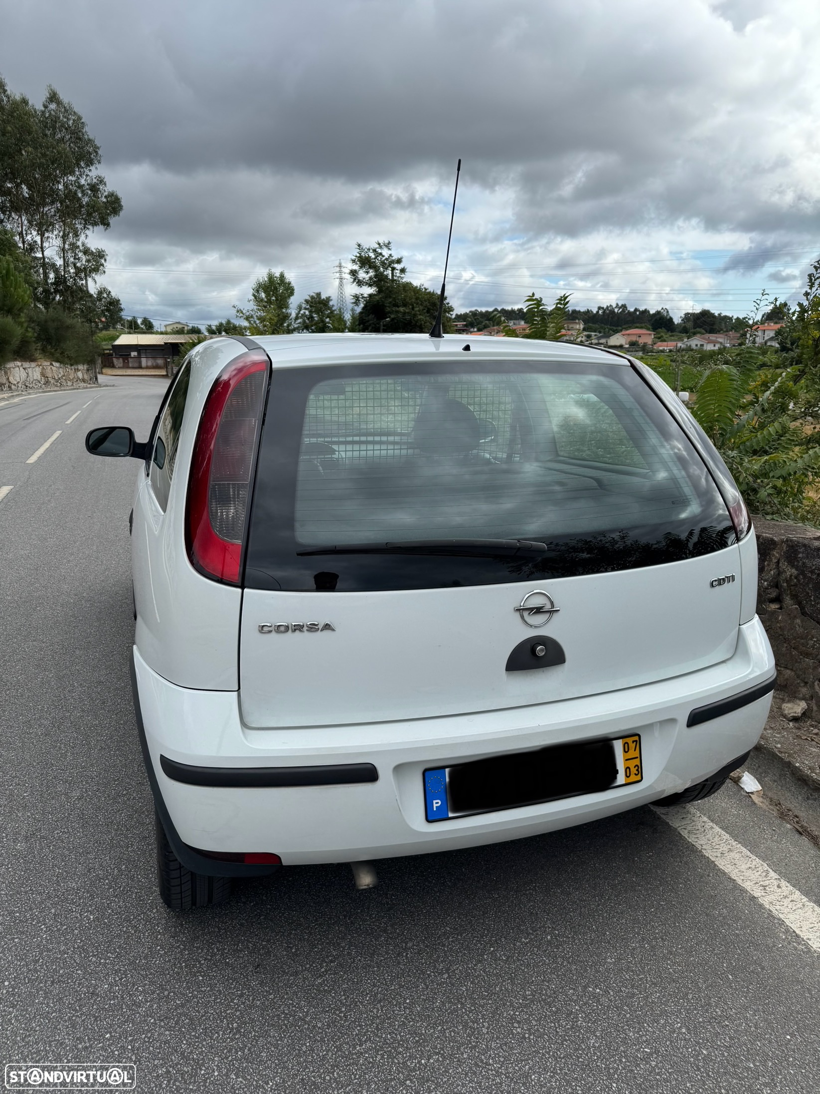 Opel Corsa 1.3 CDTi Enjoy - 4