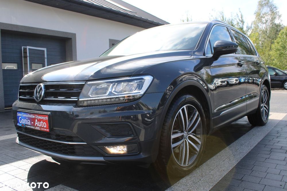 Volkswagen Tiguan - 12