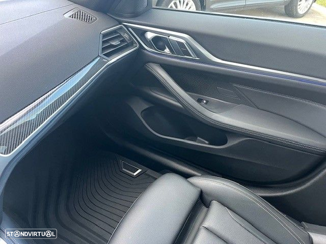 BMW 420 d Pack Desportivo M Auto - 31