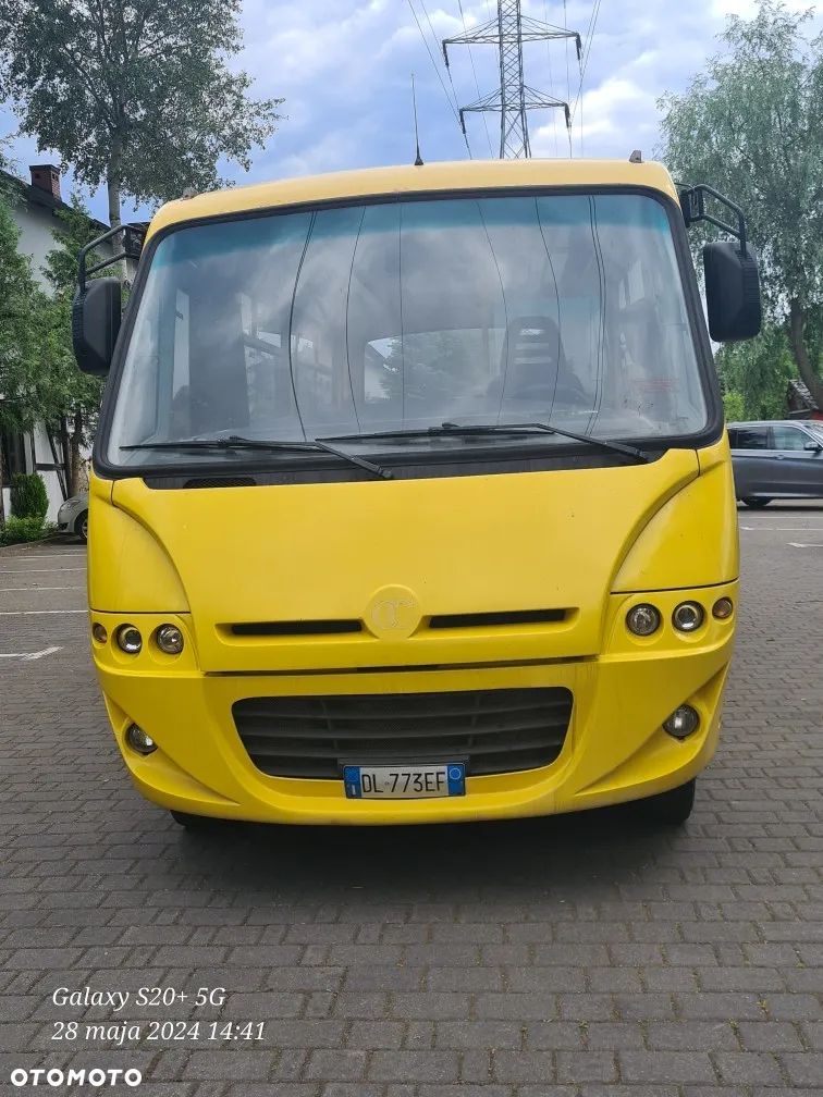 Iveco 50C18 - 1