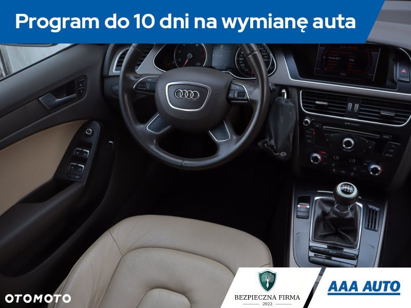 Audi A4 Limousine - 9