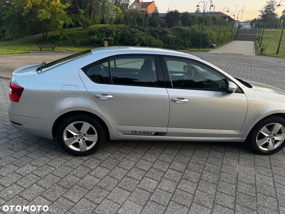 Skoda Octavia - 8
