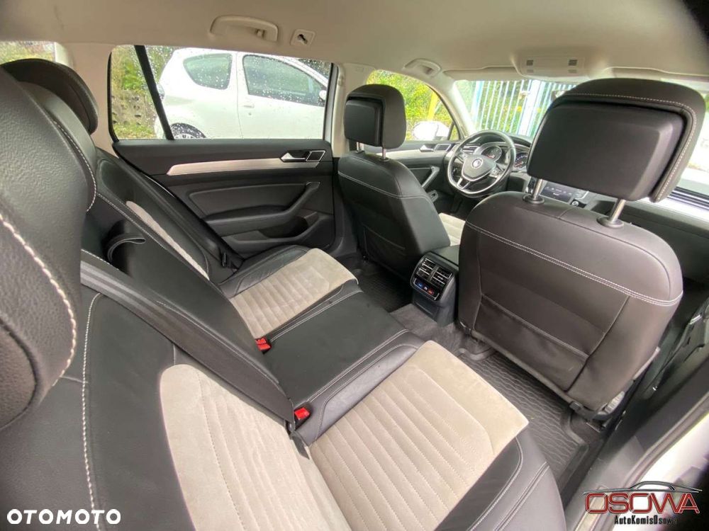 Volkswagen Passat - 29