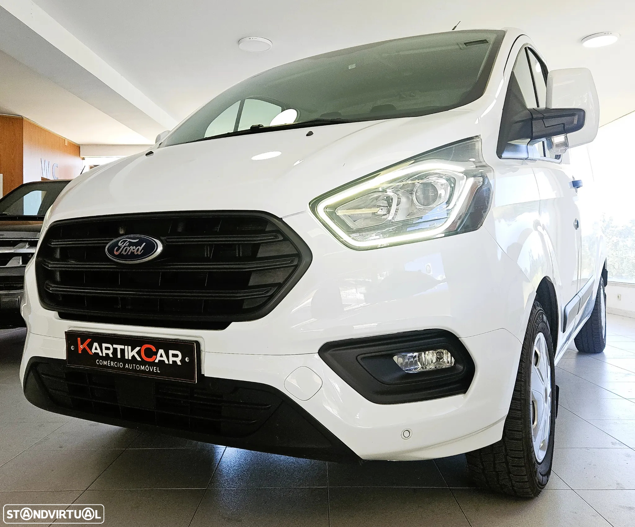 Ford Transit Custom Maxi Longa - 3