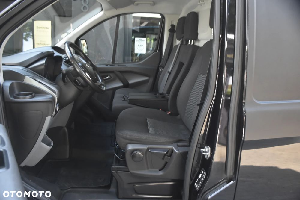 Ford Transit Custom - 11