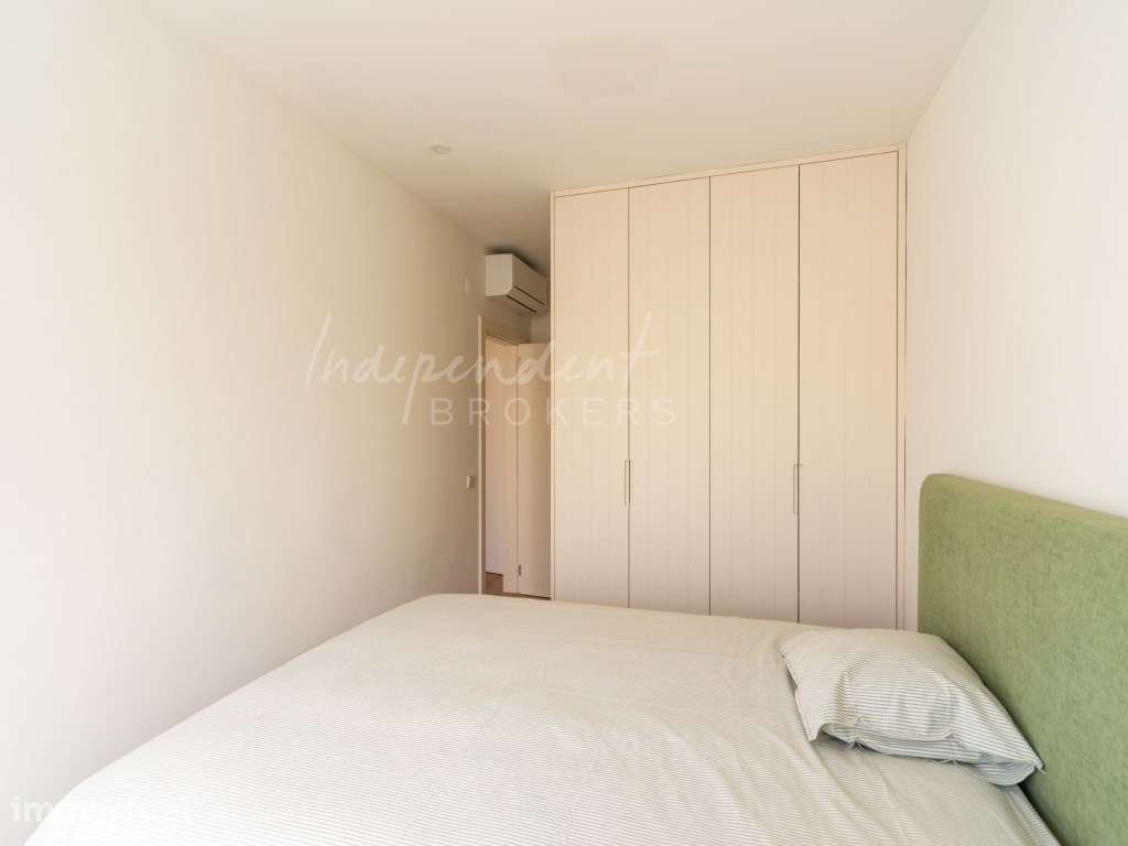 QUARTO EM SUÍTE PARA ARRENDAMENTO INDIVIDUAL [ALGÉS] - Grande imagem: 2/6
