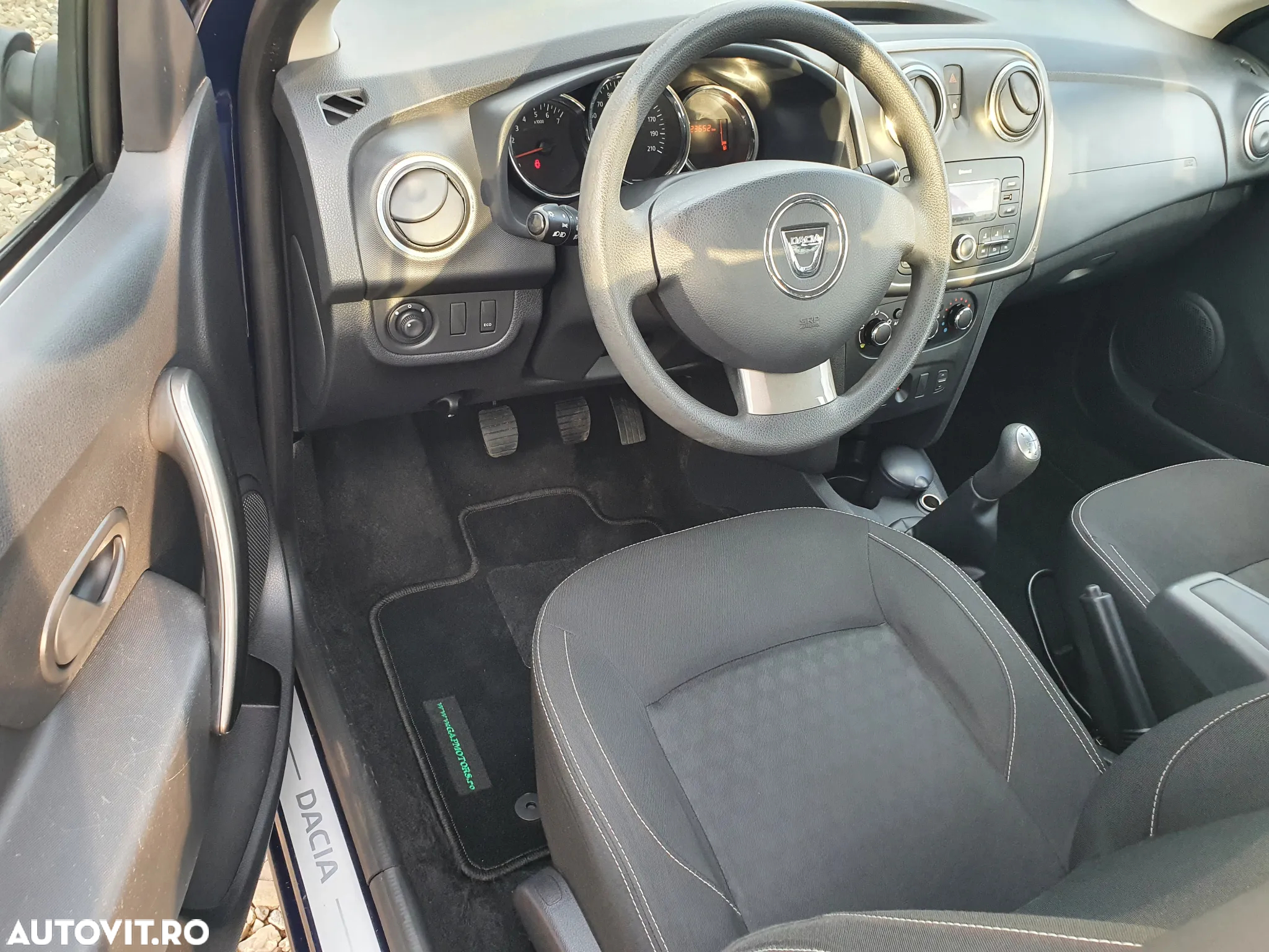Dacia Logan 0.9 TCe Laureate - 10