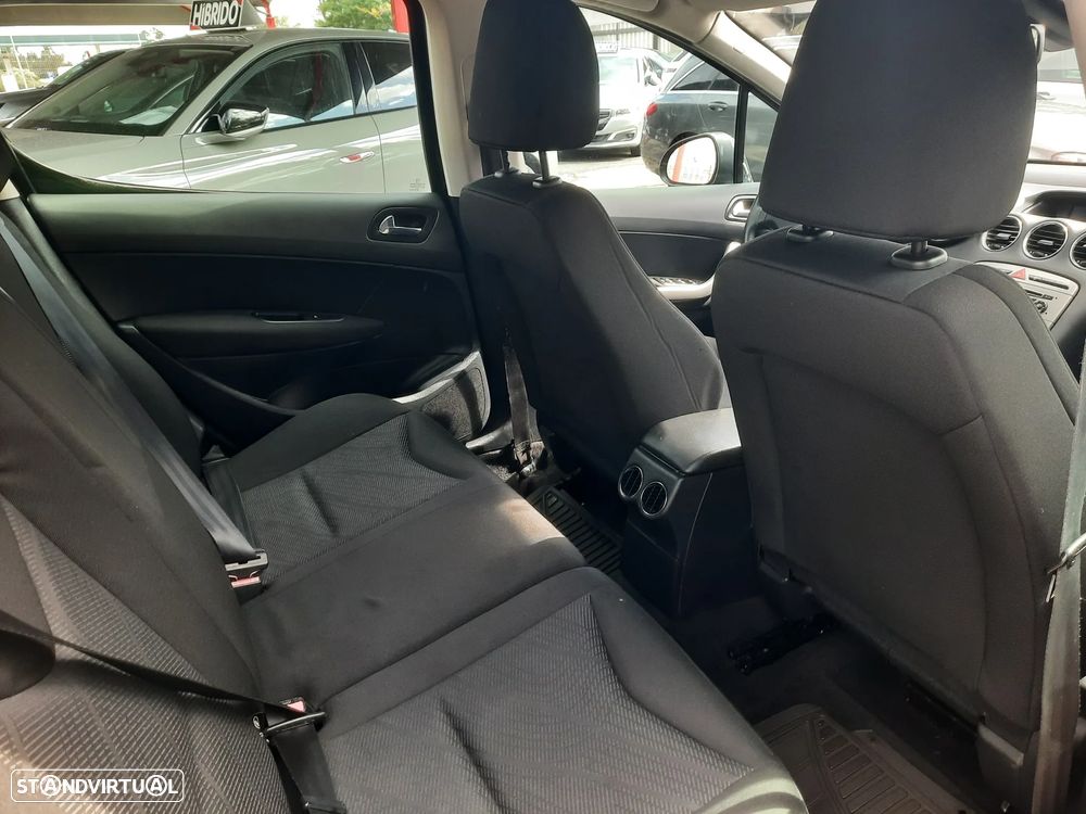 Peugeot 308 1.6 HDi Sport - 29