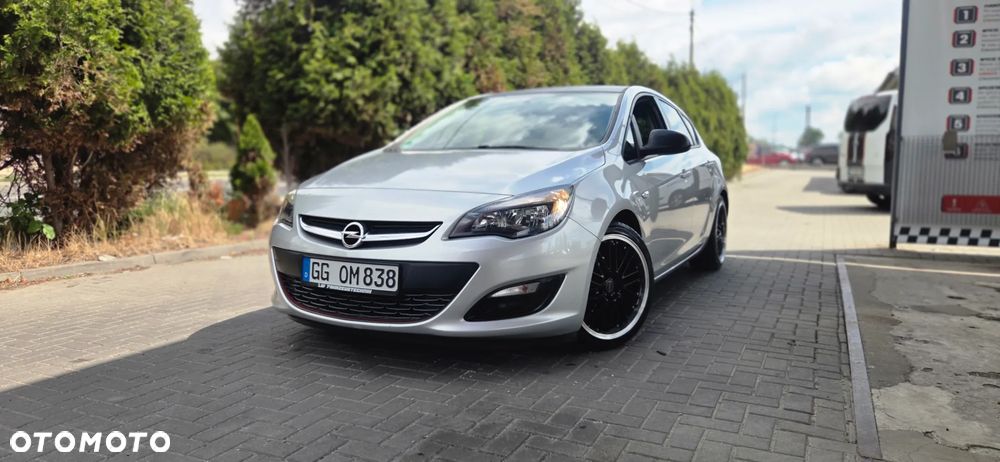 Opel Astra 1.4 EcoFLEX Start/Stop Sport - 2