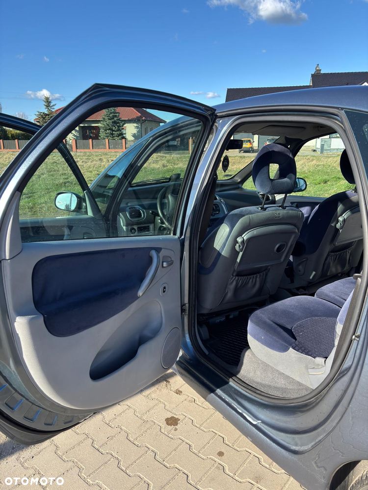 Citroën Xsara Picasso 1.6 HDi Exclusive - 12