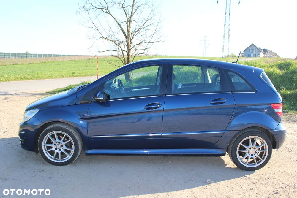 Mercedes-Benz Klasa B 180 CDI DPF Special Edition - 3
