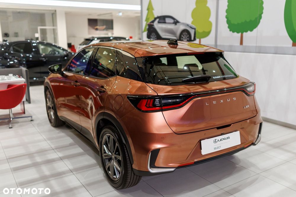 Lexus LBX 1.5 Hybrid Relax AWD - 11