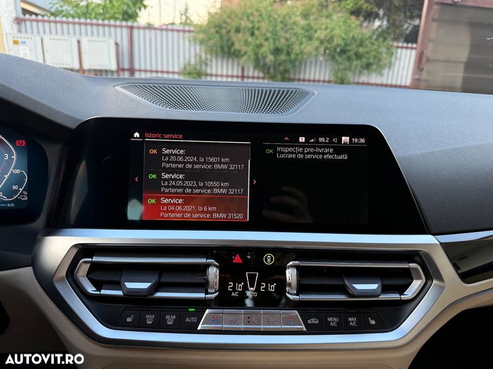 BMW Seria 3 330e xDrive AT PHEV - 29