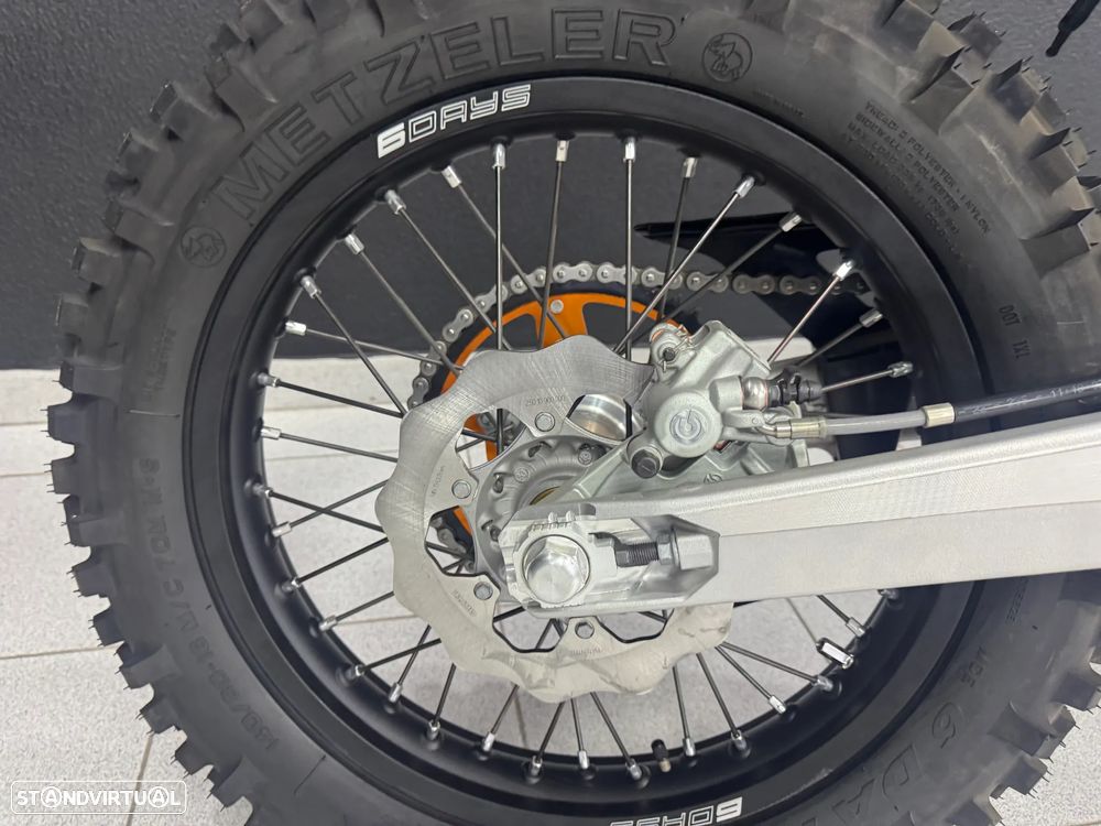 KTM 250 Sixday França - 14