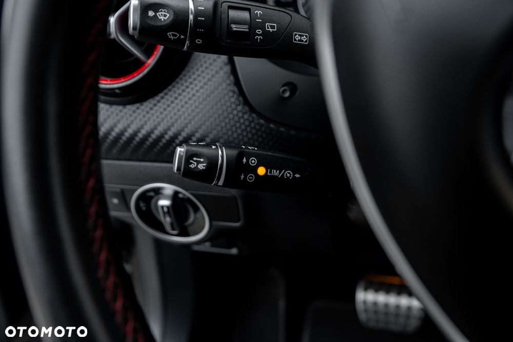 Mercedes-Benz Klasa A 45 AMG 4-Matic - 29