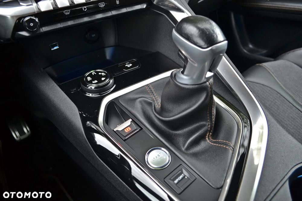 Peugeot 3008 - 29