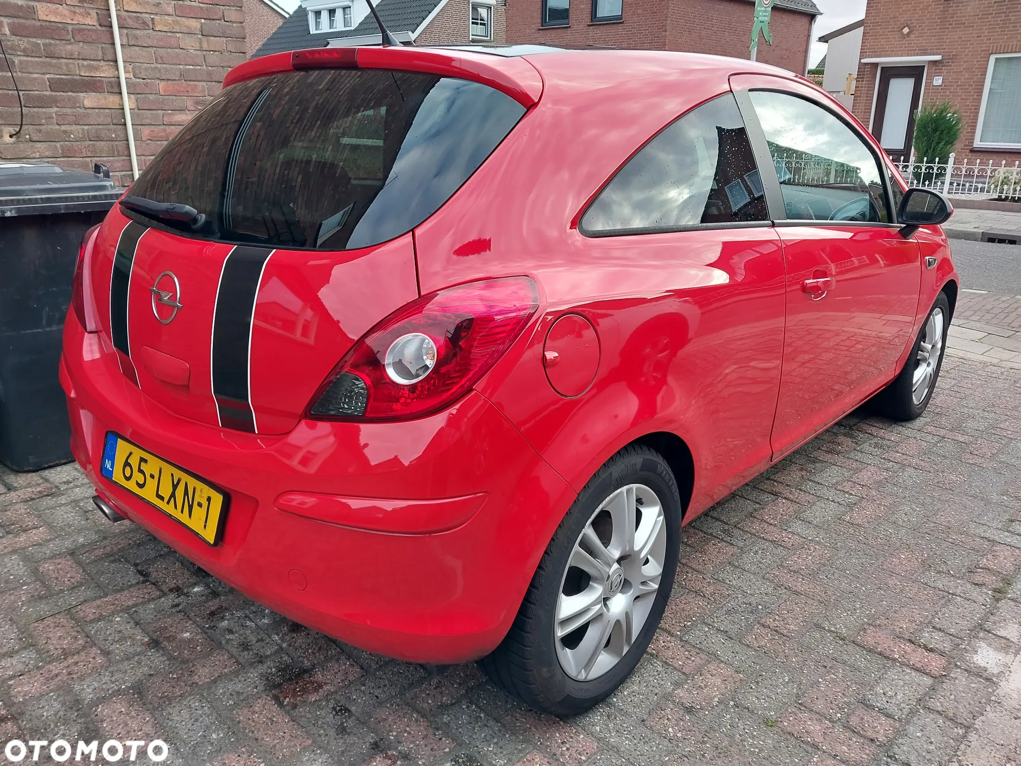 Opel Corsa 1.4 16V Color Edition - 7